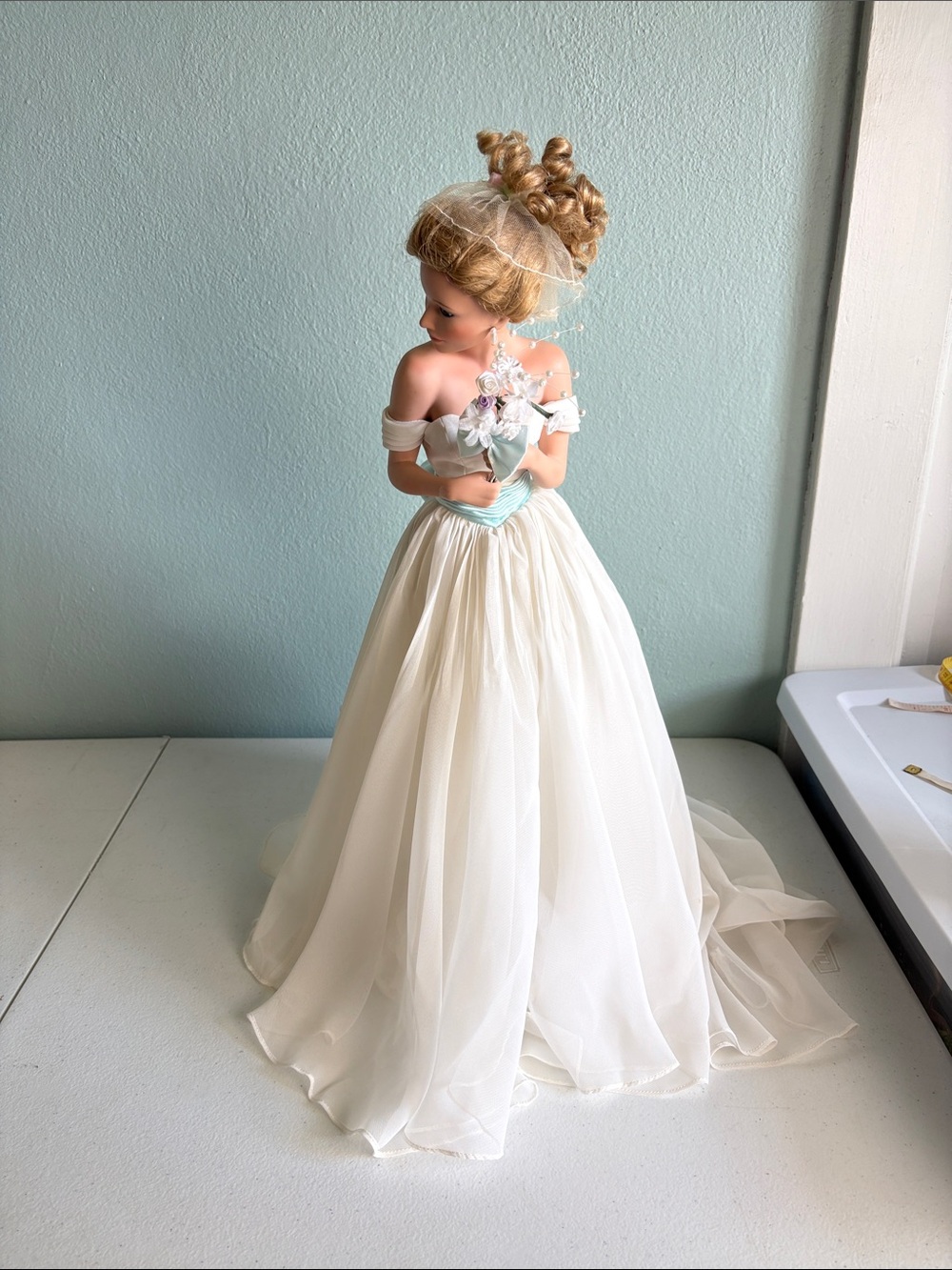 Vintage 1997 Ashton-Drake “Summer Dream” Bride Doll by Sandra Bisotto 20”